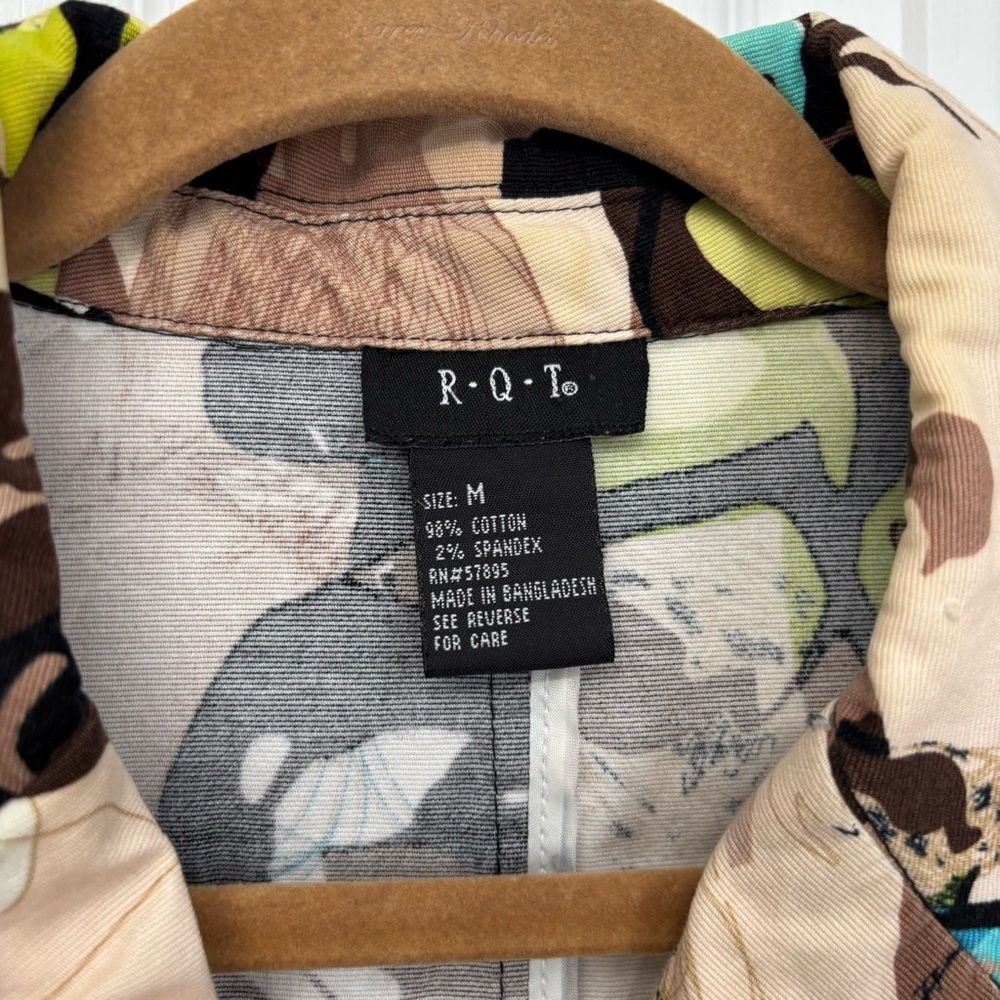 Abstract Print Cropped Jacket | R.Q.T Size M - Picture 6 of 8